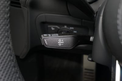 2021款 V10 Coupe performance-内饰-图片-有驾