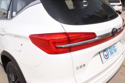 2019款 宋EV500 智联领享型-外观-图片-有驾