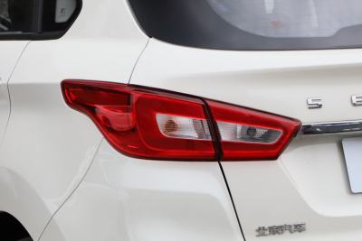2016款 1.5L 手动舒适版-外观-图片-有驾
