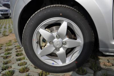 2013款 国际版 1.0L 导航型-外观-图片-有驾