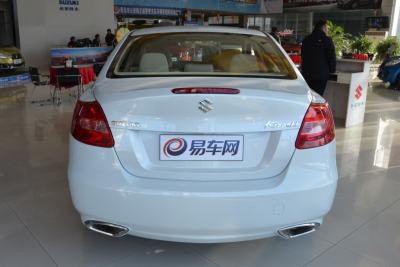 2011款 2.4L 两驱手动标准版-外观-图片-有驾