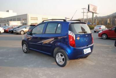 2011款 1.0L 手动传奇版-外观-图片-有驾