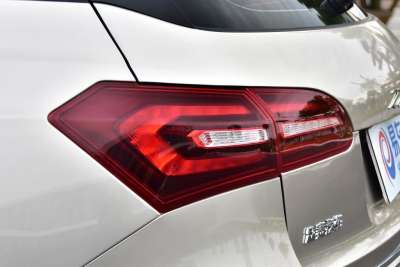 2017款 1.5T 手动尊享型-外观-图片-有驾