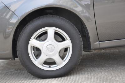 2011款 精致版 2.0L 手动7座-外观-图片-有驾