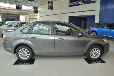2013款 三厢经典 1.8L 手动基本型-外观-图片-有驾
