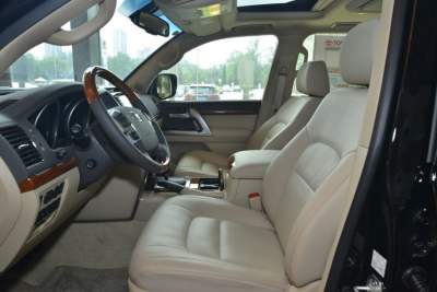 2012款 4.6L 自动VX-R-空间-图片-有驾