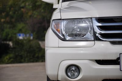 2010款 经典版 2.0L 四驱豪华型-外观-图片-有驾