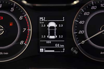 2017款 律动版 1.5T 手动乐享型-内饰-图片-有驾