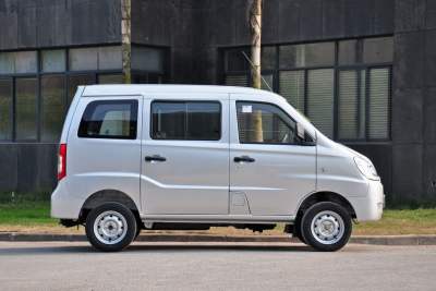 2011款 1.0L特惠版DL465Q3-外观-图片-有驾