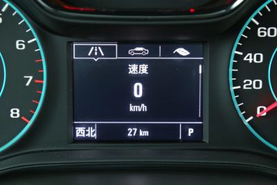 2018款 Redline 330T 双离合领锋版-内饰-图片-有驾