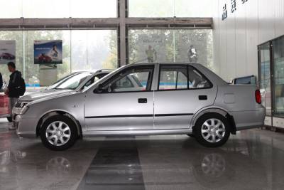 2012款 1.3L 标准型-外观-图片-有驾