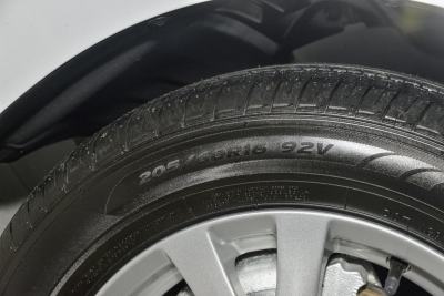 2015款 轿跑 2.0L 自动豪华版-外观-图片-有驾